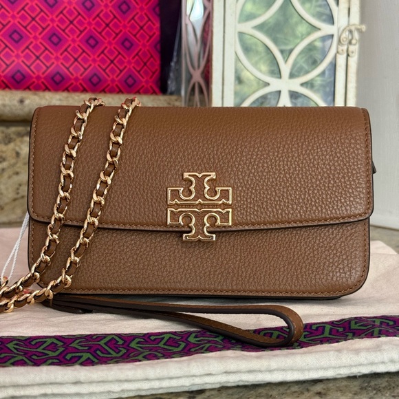 💕Tory Burch Women's Britten Chain Wallet W. Wristlet - Picture 4 of 12